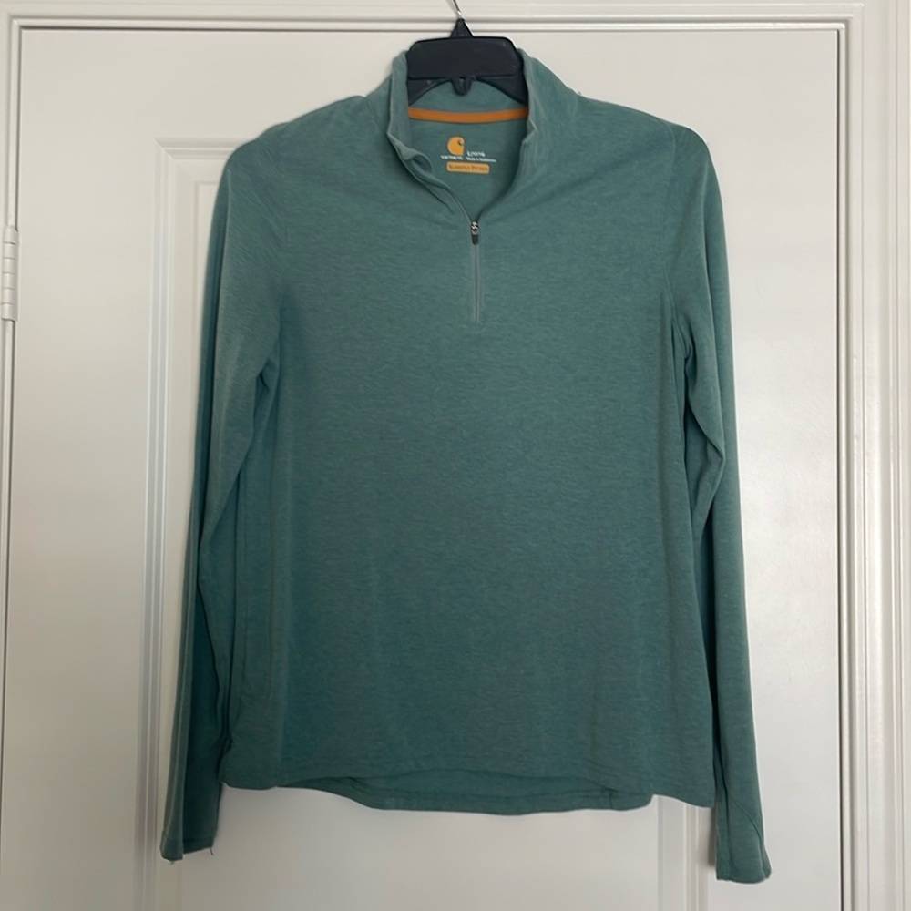 Women’s Carhartt 1/4 zip shirt